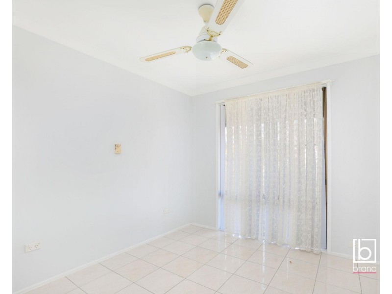 2 Harwood Close, Mannering Park NSW 2259