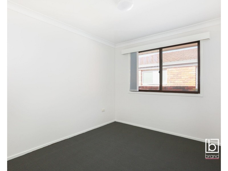 12 Parkside Drive, Charmhaven NSW 2263