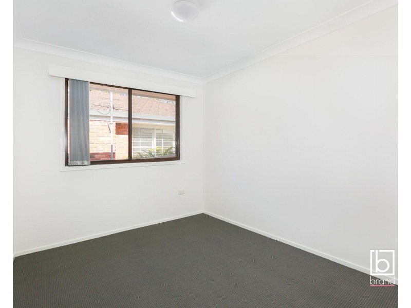 12 Parkside Drive, Charmhaven NSW 2263