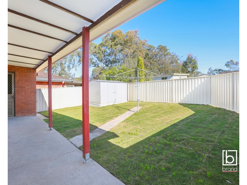 12 Parkside Drive, Charmhaven NSW 2263