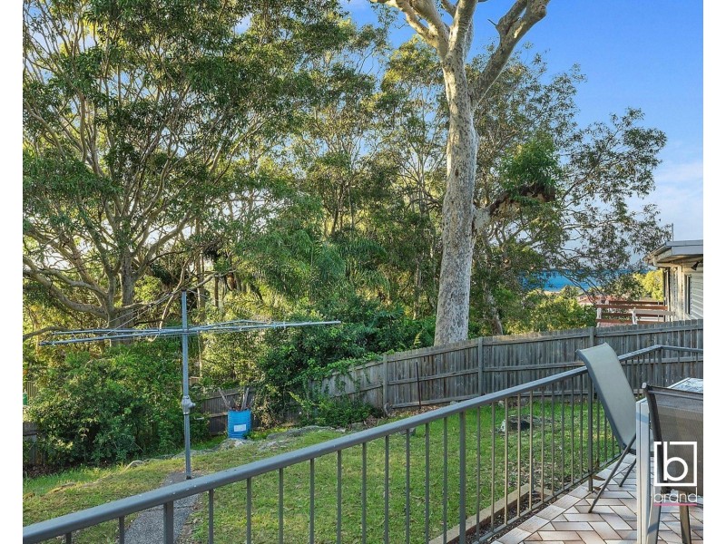 31 Minnamurra Road, Gorokan NSW 2263