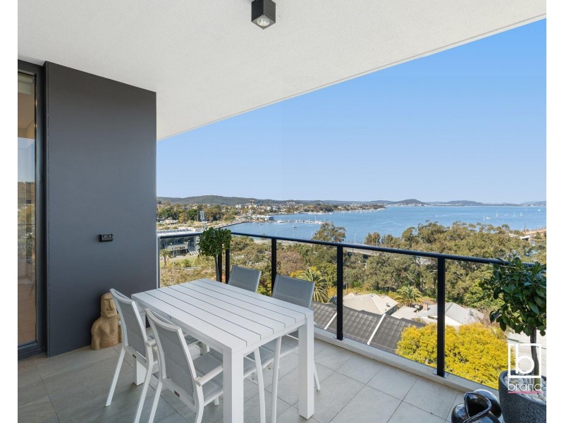 703/8 St George Street, Gosford NSW 2250