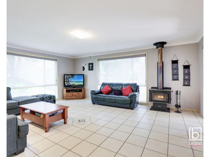 27 Panorama Avenue, Charmhaven NSW 2263