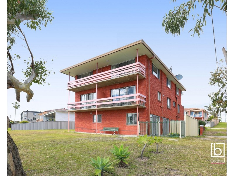 41 Peel Street, Toukley NSW 2263