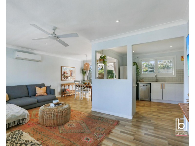 59 Cadonia Road, Tuggerawong NSW 2259