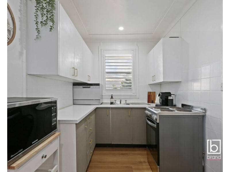 28 Cary Crescent, Springfield NSW 2250