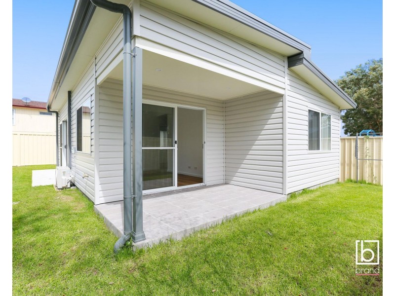 12A Third Avenue, Toukley NSW 2263