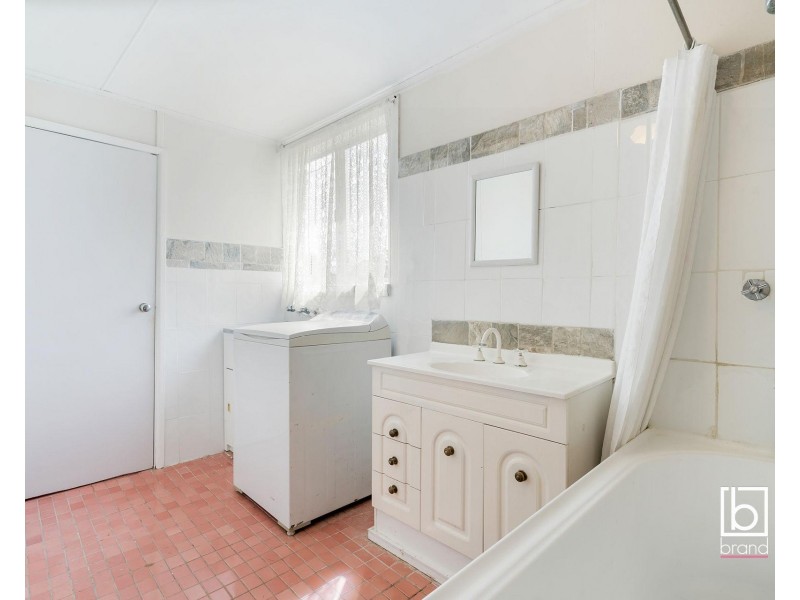 15 Resthaven Avenue, Charmhaven NSW 2263