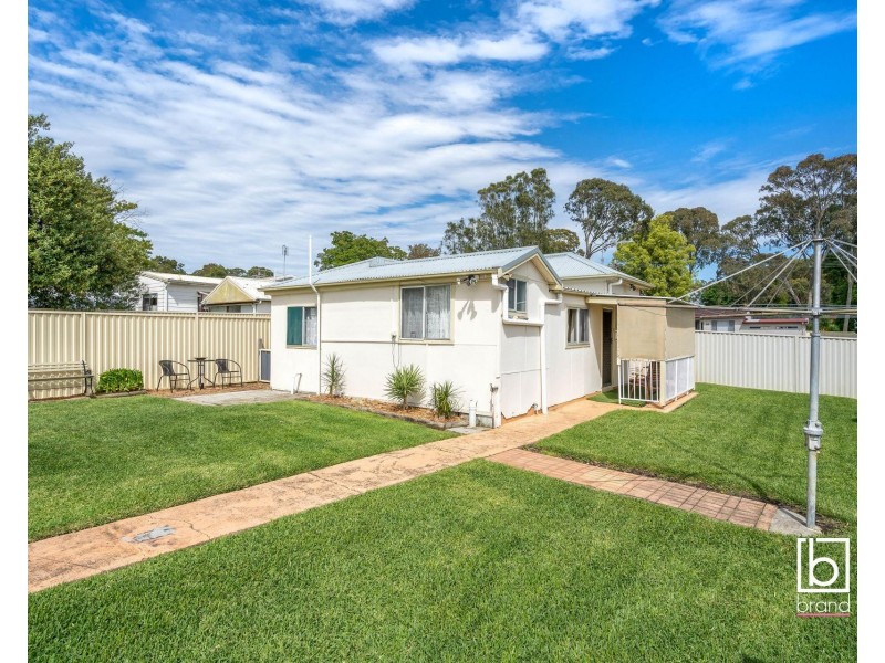 15 Resthaven Avenue, Charmhaven NSW 2263