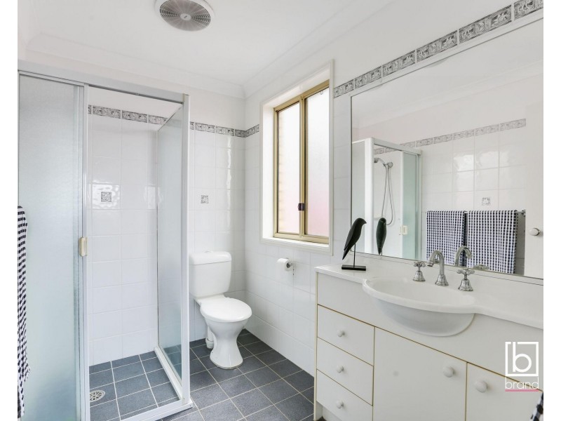 22 MacDougall Crescent, Hamlyn Terrace NSW 2259