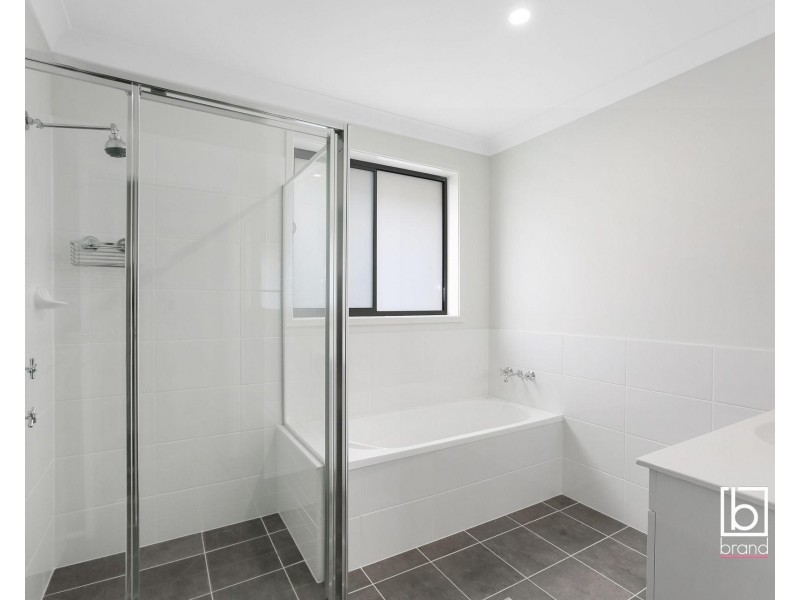 13 Menzies Court, Woongarrah NSW 2259