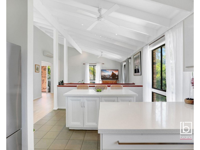 73 Old Gosford Road, Wamberal NSW 2260