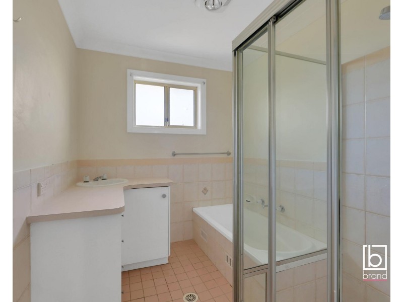 2 Omega Avenue, Summerland Point NSW 2259