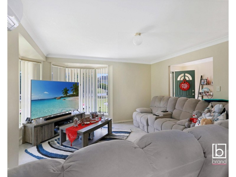 7 Surrey Close, Kanwal NSW 2259