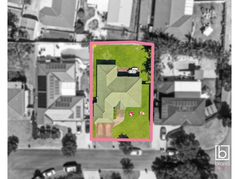 7 Surrey Close, Kanwal NSW 2259