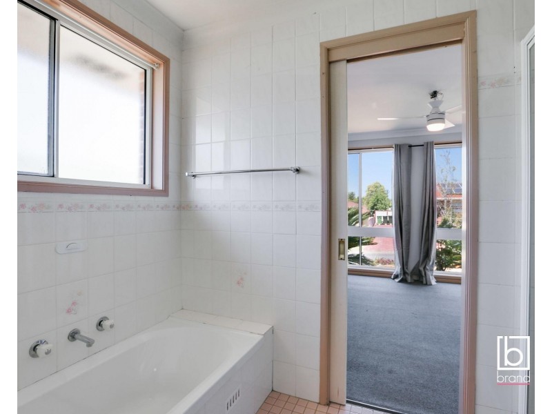 6 Cypress Close, Blue Haven NSW 2262