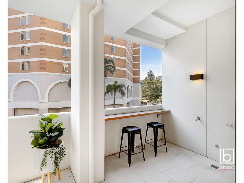 205/6-8 Pine Tree Lane, Terrigal NSW 2260