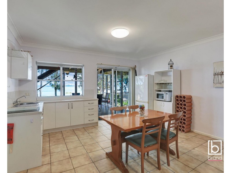 7A Rowland Terrace, Toukley NSW 2263