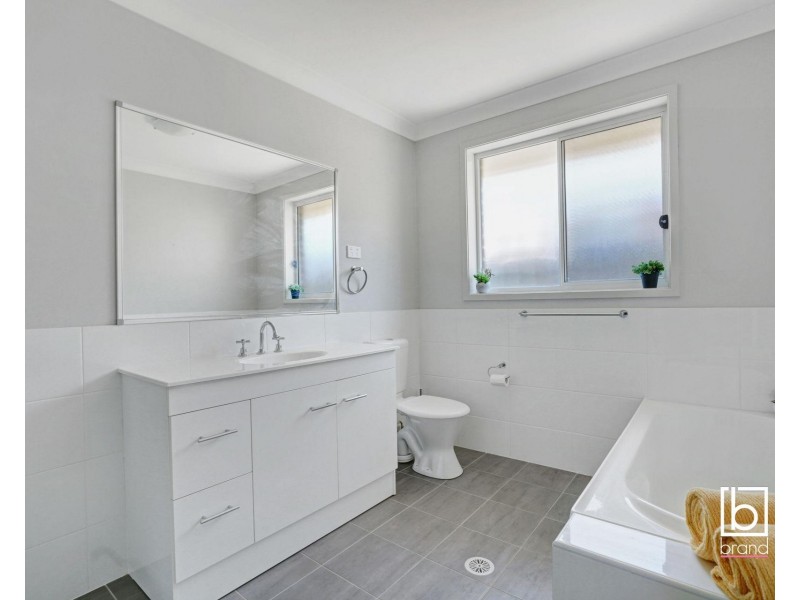 1 Verbena Avenue, Hamlyn Terrace NSW 2259