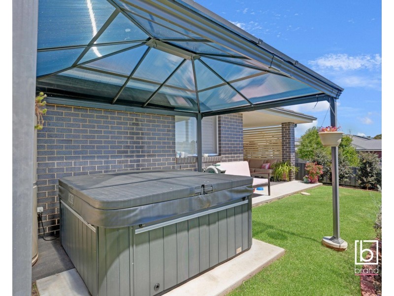 1 Verbena Avenue, Hamlyn Terrace NSW 2259