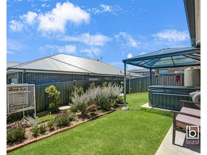 1 Verbena Avenue, Hamlyn Terrace NSW 2259