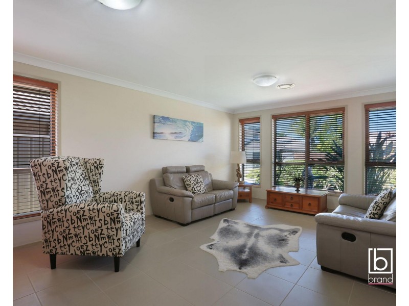 5 Corrindi Way, Woongarrah NSW 2259