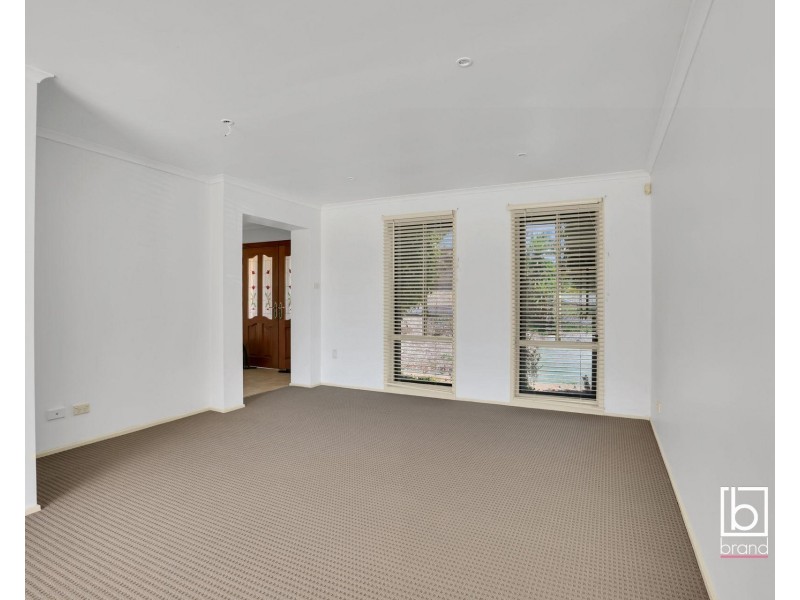 8 Keswick Drive, Lake Haven NSW 2263