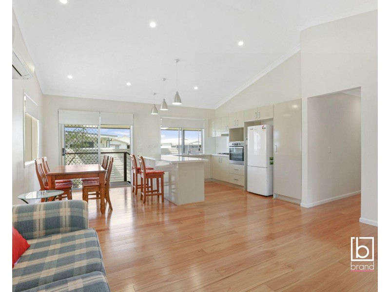 306/25 Mulloway Road, Chain Valley Bay NSW 2259