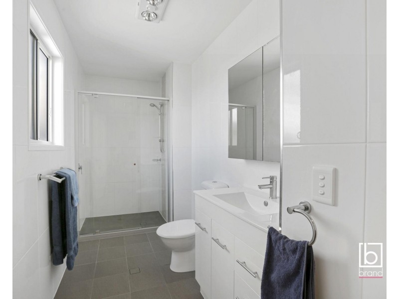 306/25 Mulloway Road, Chain Valley Bay NSW 2259