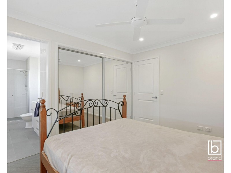 306/25 Mulloway Road, Chain Valley Bay NSW 2259