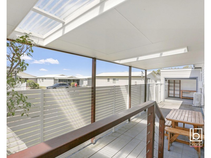 306/25 Mulloway Road, Chain Valley Bay NSW 2259