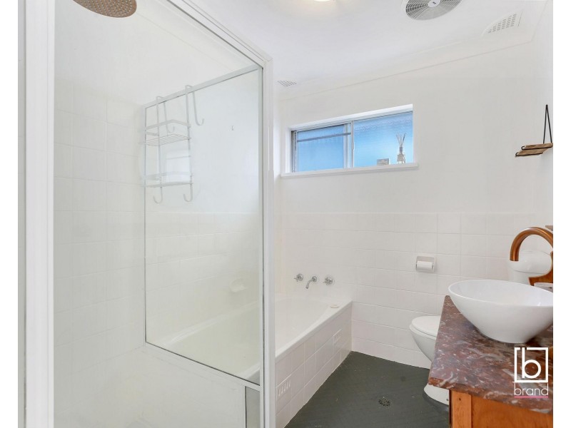 31 Vernon Avenue, Gorokan NSW 2263