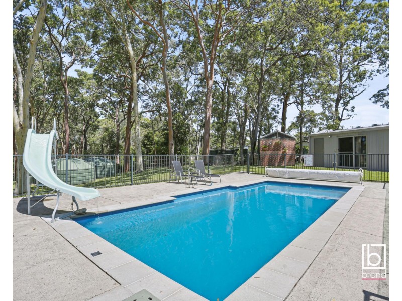82 Lloyd Avenue, Chain Valley Bay NSW 2259