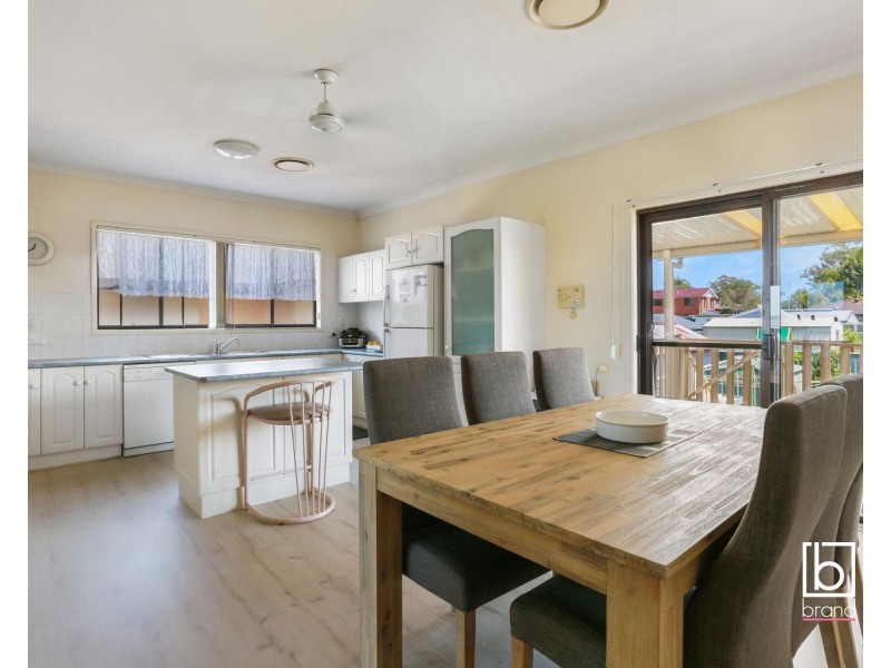 38 Malvina Parade, Gorokan NSW 2263