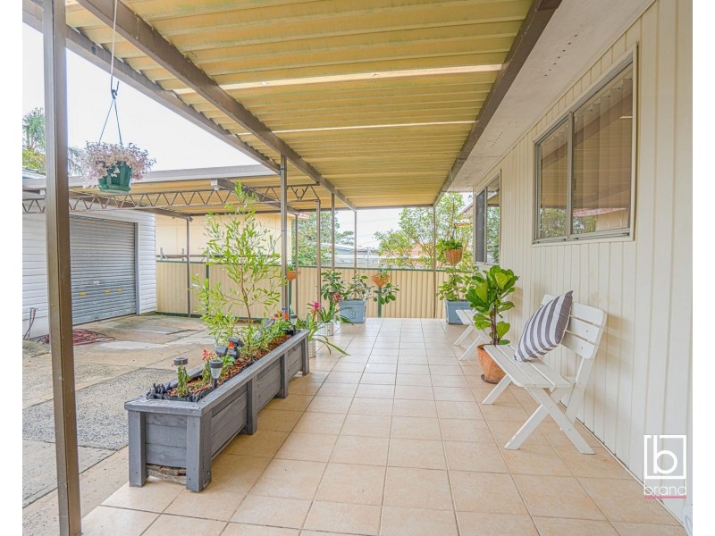 16 Beryl Street, Gorokan NSW 2263