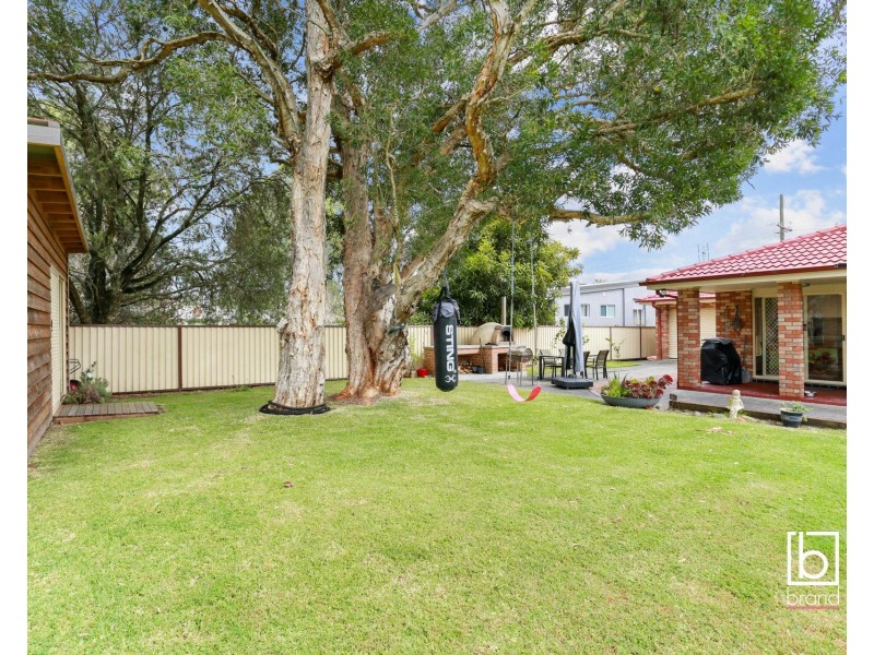 7 Fifth Avenue, Toukley NSW 2263