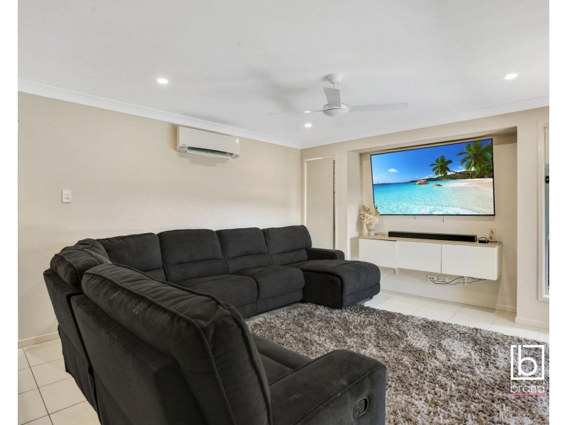 9 Cooyal Avenue, Woongarrah NSW 2259