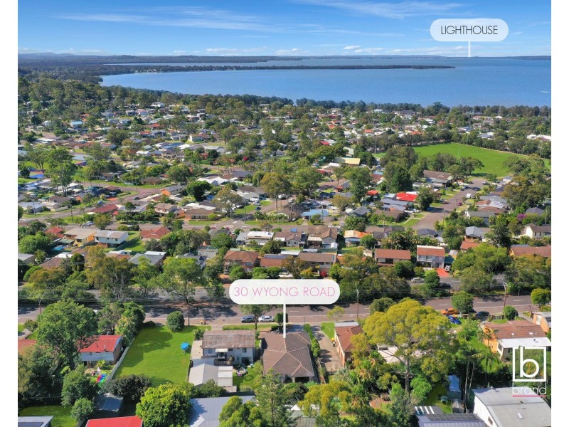 30 Wyong Road, Berkeley Vale NSW 2261