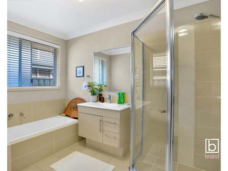 8 Narran Road, Woongarrah NSW 2259