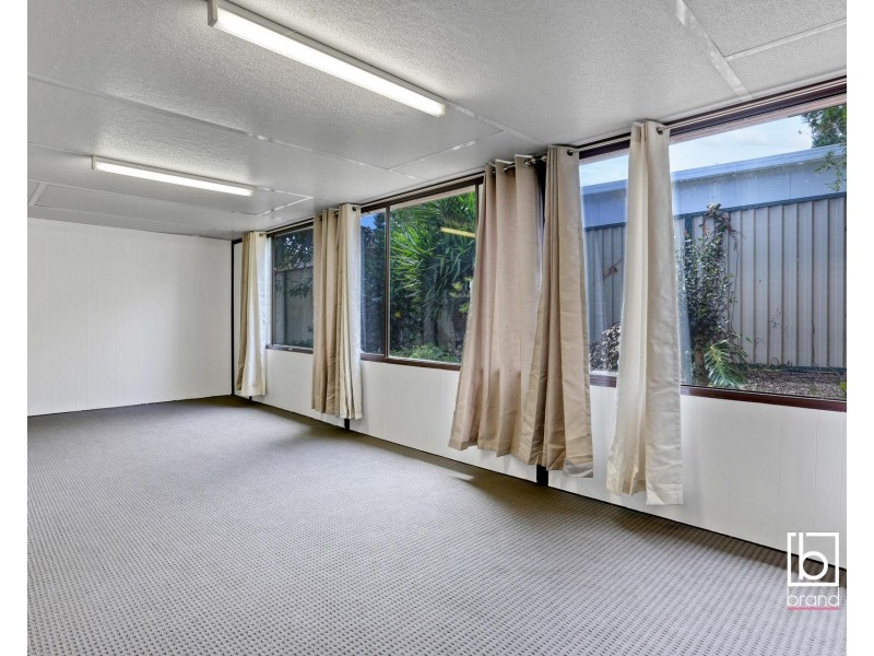 2 Pine Court, Blue Haven NSW 2262