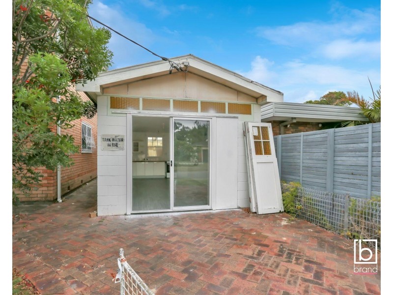 2c Conden Pl, Canton Beach NSW 2263