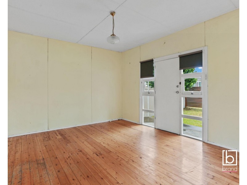 13a Crossingham St, Canton Beach NSW 2263