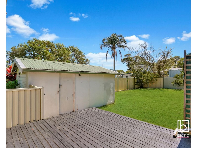 10 Fifth Avenue, Toukley NSW 2263
