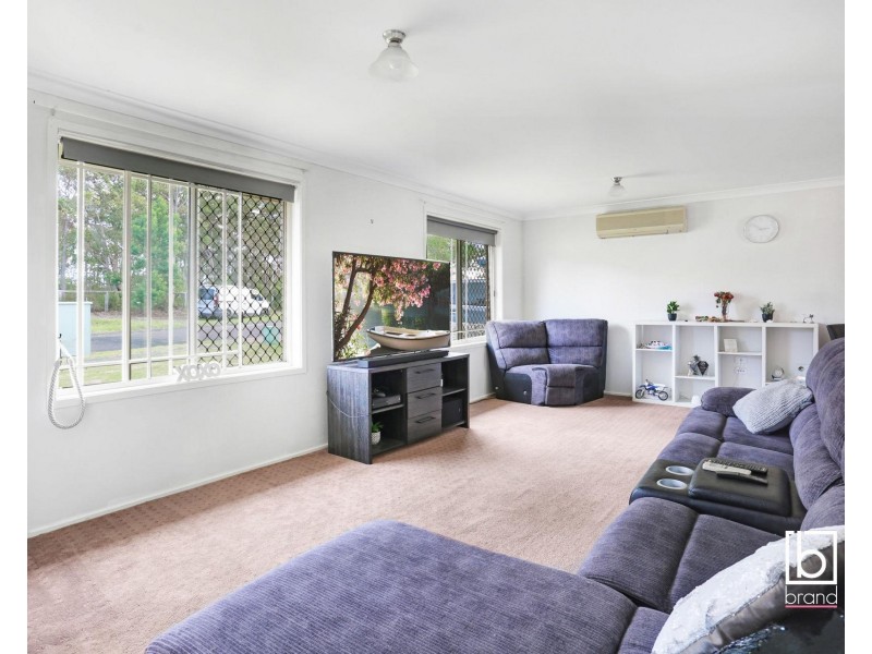 1 Myall Close, Blue Haven NSW 2262