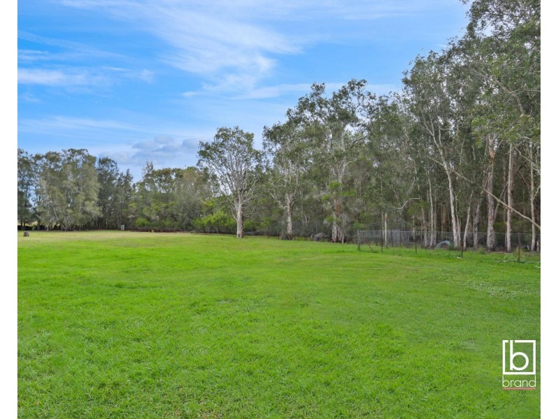 429 Tuggerawong Road, Tuggerawong NSW 2259