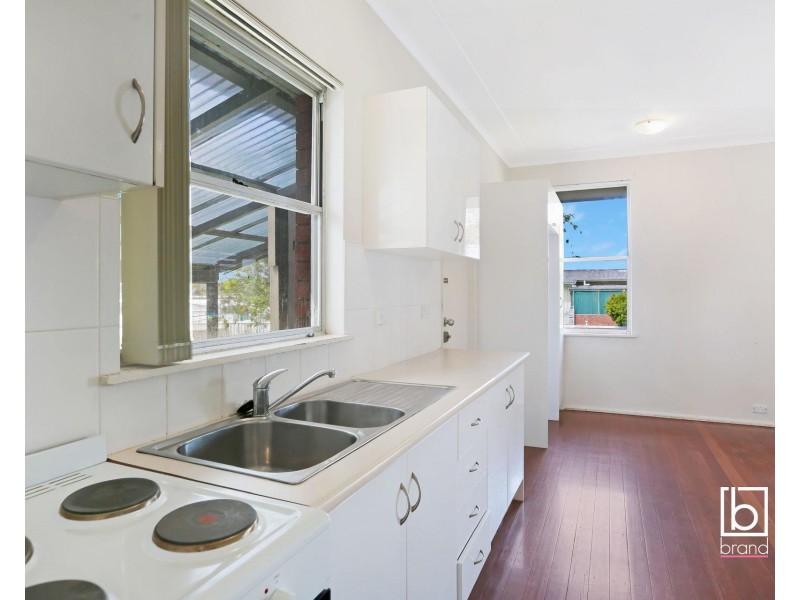 33 Athol Street, Toukley NSW 2263