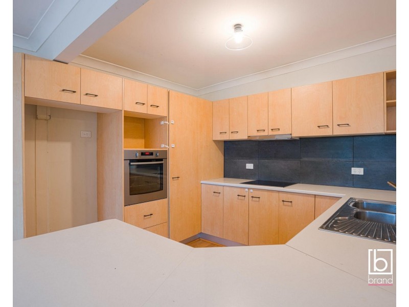 64 Dampier Boulevard, Killarney Vale NSW 2261