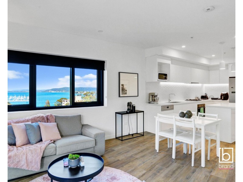 707/25 Mann Street, Gosford NSW 2250