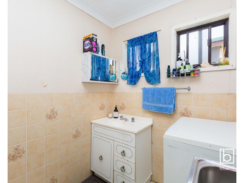 74 Westbrook Parade, Gorokan NSW 2263