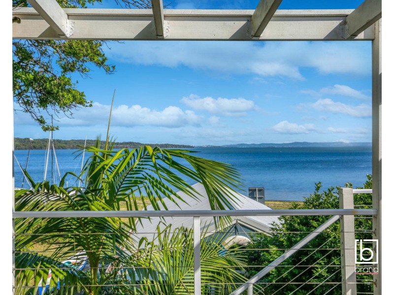 75 Moss Avenue, Toukley NSW 2263